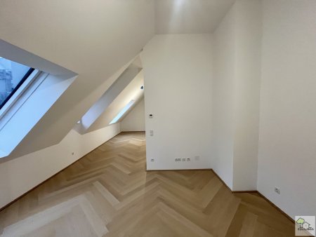 PROVISIONFREI- NEUBAU ! FERTIGGESTELLT EXKLUSIVES TOWNHOUSE NAHE DER ALTEN DONAU !