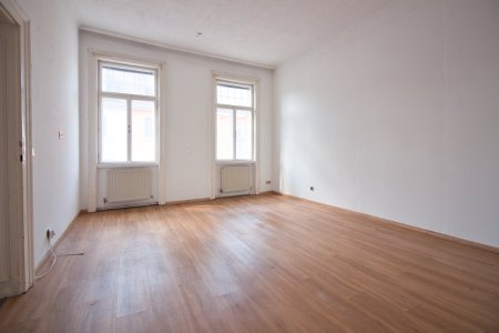 TOP Lage beim Meidlinger Markt | sanierungsbedürftig | 2-Zimmer | ruhige Ausrichtung