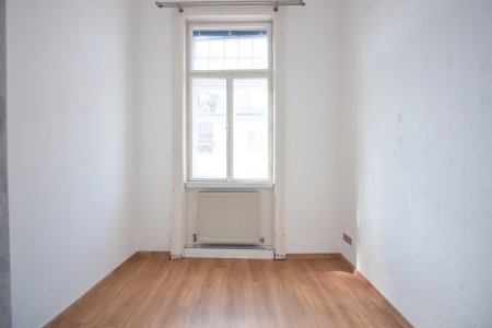 TOP Lage beim Meidlinger Markt | sanierungsbedürftig | 2-Zimmer | ruhige Ausrichtung