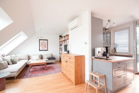 Stadtnah. Grün. Besonders: Wunderschöne, familienfreundliche 4-Zimmer-Dachgeschoß-Maisonette | private Terrasse | perfekte Verkehrsanbindung