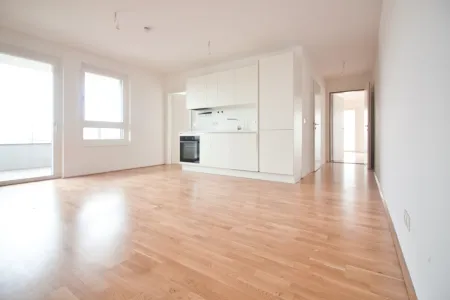 Wohnen trifft Arbeiten – 2,5-Zimmer-Wohnung mit Balkon & angrenzendem Büro mit separatem Zugang