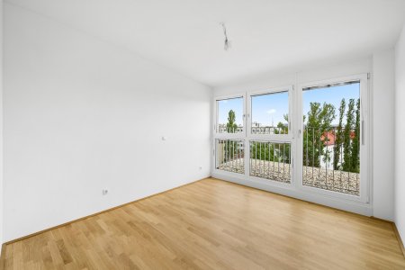 Moderne 2-Zi DG-Wohnung mit Terrasse (top 54)