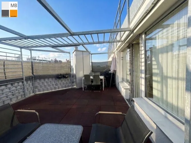 große Terrasse