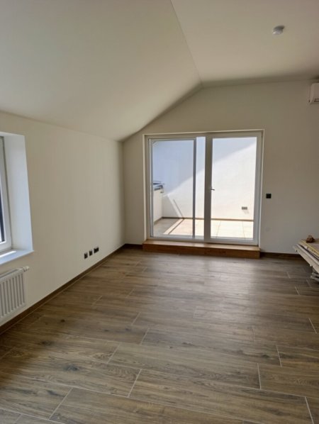 Neu Errichtete Dachgeschoßwohnung im Zentrum in Ybbs