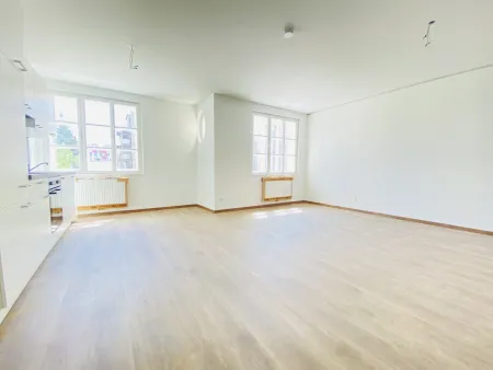 Licht und klare Linien prägen das Ambiente dieser Wohnung - GEFÖRDERT!