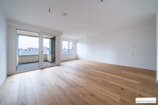 *Sofort beziehbar* 2-Zimmer Wohnung im 7. Stock mit 5qm Balkon - Bild