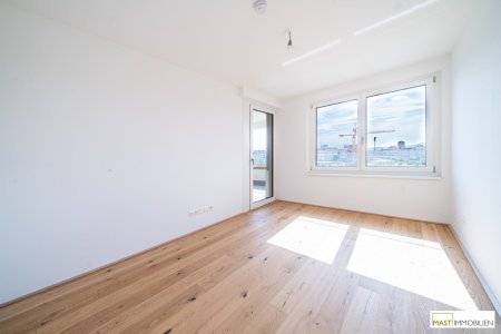 *Sofort beziehbar* 2-Zimmer Wohnung mit 12qm Freifläche im 6. OG