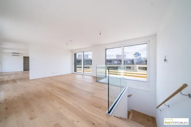 *Sofort beziehbar* 4-Zimmer Maisonettewohnung mit über 78 qm Freiflächen! - Titelbild