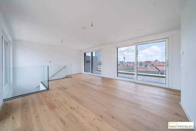 *Sofort beziehbar* 4-Zimmer Maisonettewohnung mit über 78 qm Freiflächen! - Bild