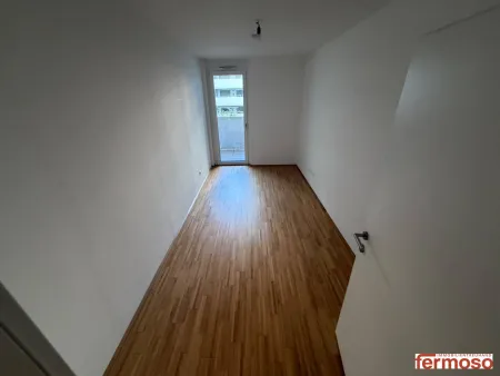 Moderne 2-Zimmer-Wohnung mit Loggia, Fußbodenheizung & Einbauküche in 1200 Wien!