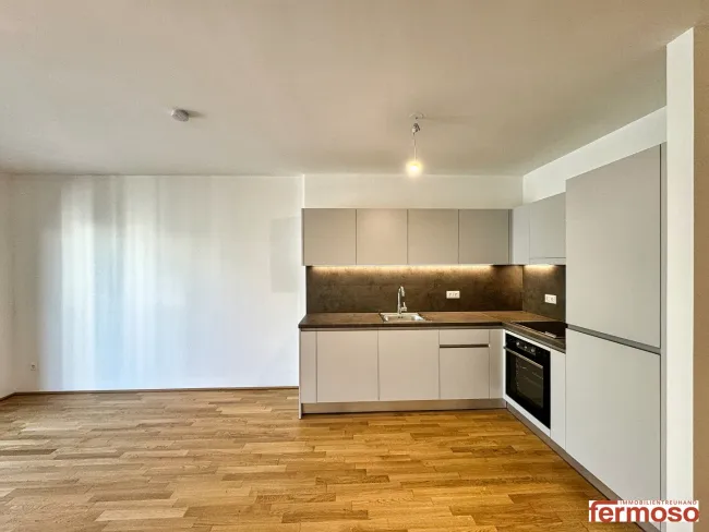 Moderne 2-Zimmer-Wohnung mit Balkon & U-Bahn in 1210 Wien, Miete €949,20! - Bild