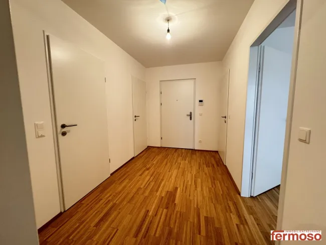 Moderne 2-Zimmer-Wohnung mit Loggia, Einbauküche & Fußbodenheizung im 5. Stock, Wien 1200! - Bild
