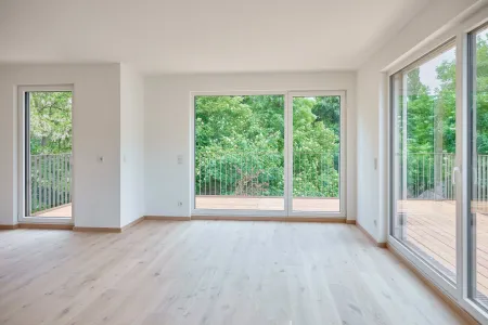 Freier Grünblick & Balkon – moderner Neubau-Erstbezug
