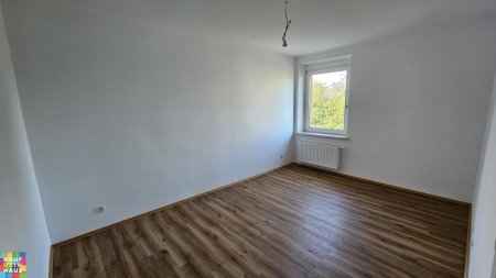 Erstbezug nach Sanierung - 2-Zimmerwohnung in Lend