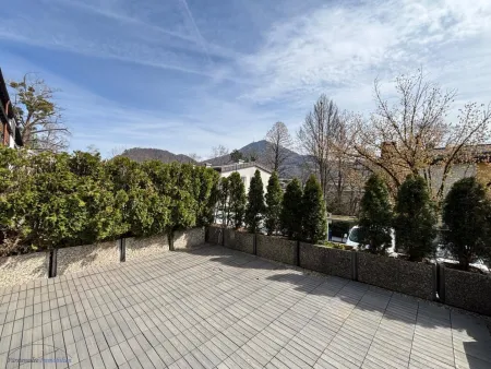 NEUER PREIS: KAUF SALZBURG STADT - PREMIUMLAGE PARSCH - direkt am Kapuzinerberg: Großzügige 103 m² 4–5 Zimmer Wohnung mit 36 m² Süd-Terrasse & Tiefgarage