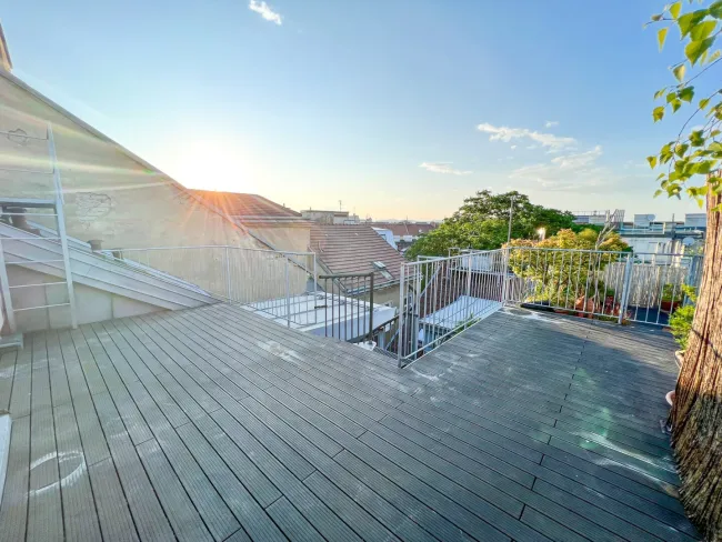 2 Zimmer, separat begehbar! Dachgeschosswohnung OHNE LIFT mit 18 m2 Dachterrasse, Nähe Botanischer Garten! - Titelbild