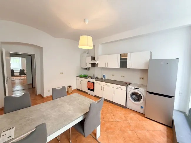 Büro / Ordination / Arbeiterquartier im Erdgeschoss mit Terrasse und Garten! Habichergasse Nähe Thaliastraße! - Bild