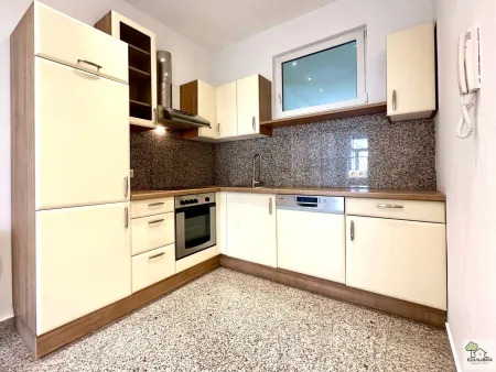 BEZAUBERNDE 67m²- ETAGENWOHNUNG MIT PERFEKTEN GRUNDRISS