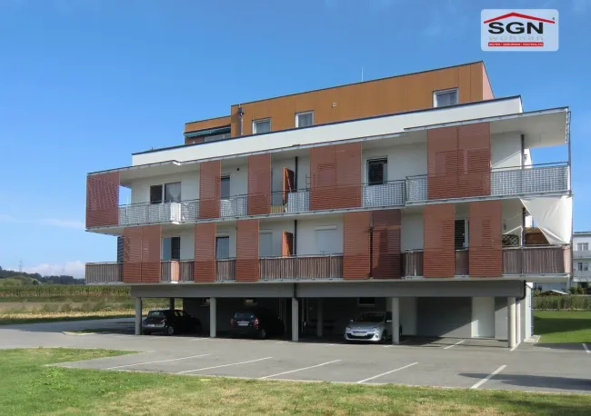 Großzügige & geförderte 4 Zimmer- BALKONWohnung mit Schwimmbiotop in Petzenkirchen - Titelbild