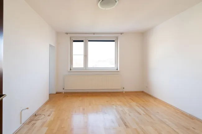 Lichtdurchflutete 2-Zimmer Wohnung, Nähe JKU - Bild