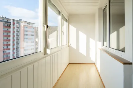 Lichtdurchflutete 2-Zimmer Wohnung, Nähe JKU