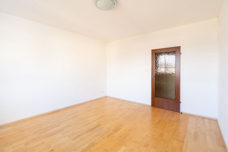 Lichtdurchflutete 2-Zimmer Wohnung, Nähe JKU