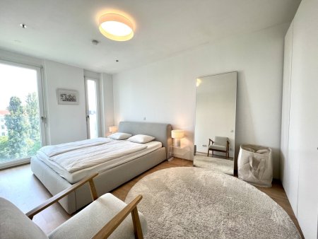 Stylische Traumwohnung mit perfekter Anbindung und Fernblick ins Grüne - provisionsfrei!