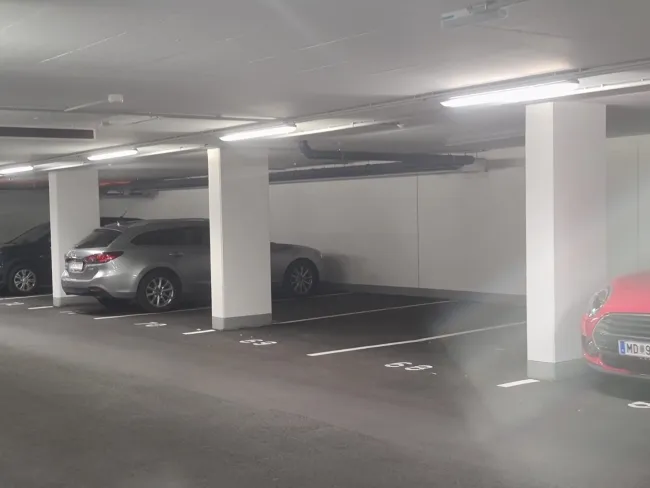 Garagenstellplatz in Wiener Neudorf - Bild