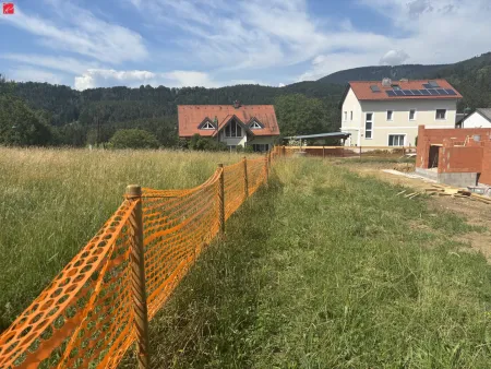 NEUER PREIS: Gartenwohnung mit schönem Grünblick