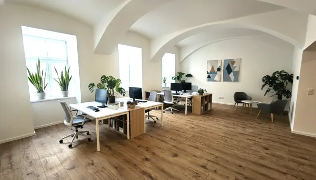 Büro * Praxis - ERSTBEZUG - nahe Schwarzspanierstraße - Bild