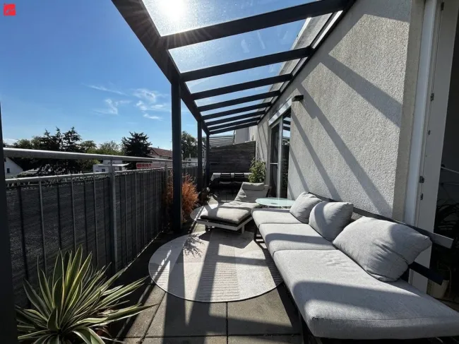 Helle & gepflegte 3-Zimmer-Wohnung mit großer Terrasse in Ruhelage! - Titelbild