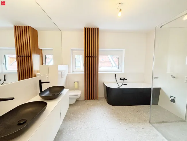Exklusive Design-Maisonette mit Loft-Charakter in ruhiger Lage! - Bild