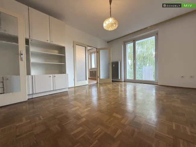 Helle 4-Zimmer-Wohnung mit zwei Balkonen, Lift & neuer Küche in ruhiger Lage von Knittelfeld - Bild