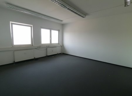 Büro- oder Praxisfläche in 5101 Bergheim