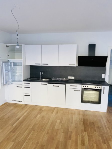 PROVISIONSFREIE 3-Zimmer-Neubauwohnung mit herrlichem Balkon, Morgensonne und Tiefgaragenparkplatz