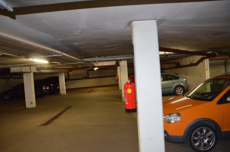 Altmannsdorfer Straße 40 | Garagenplätze