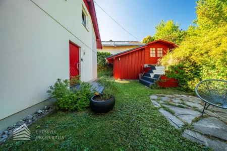 Modernes Einfamilienhaus mit separatem Home-Office in Grünlage by Lifestyle Properties
