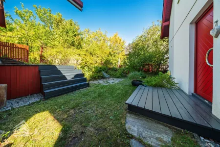 Modernes Einfamilienhaus mit separatem Home-Office in Grünlage by Lifestyle Properties