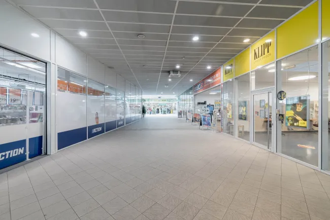 Geschäftslokal in EKZ Salzburg-Mitte - Preis auf Anfrage - Titelbild