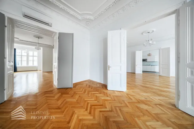 Lichtdurchflutete 4-Zimmer Wohnung, Nähe Votivkirche - Bild