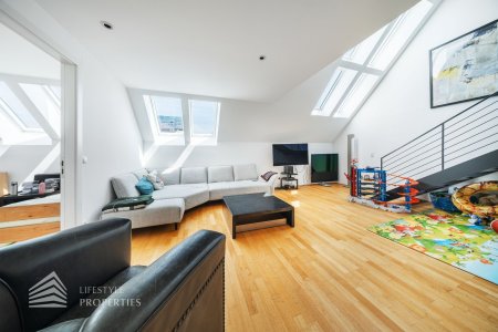 Wunderschöne 4-Zimmer Wohnung mit Terrassen, Nähe Apostelgasse