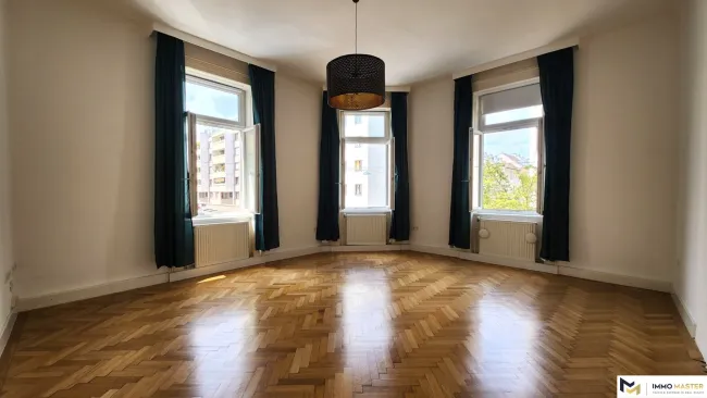 Lichtdurchflutete Altbau-Eckwohnung mit großzügigem Raumgefühl - Bild
