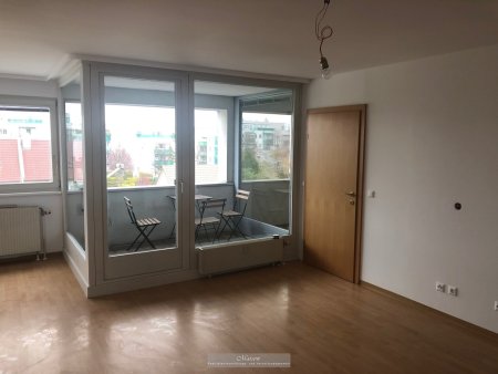 UNBEFRISTETE 3 ZIMMER NEUBAUMIETE * LOGGIA * GARAGENPLÄTZ * 930,- NETTOMIETE + BETRIEBSKOSTEN