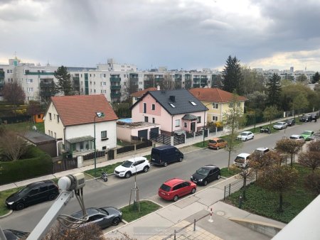UNBEFRISTETE 3 ZIMMER NEUBAUMIETE * LOGGIA * GARAGENPLÄTZ * 930,- NETTOMIETE + BETRIEBSKOSTEN
