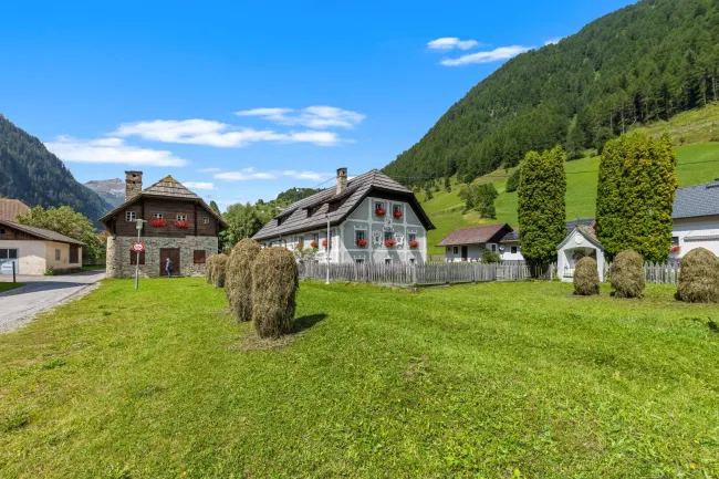 Historisches Herrenhaus am Fuße des Katschberg! - Bild