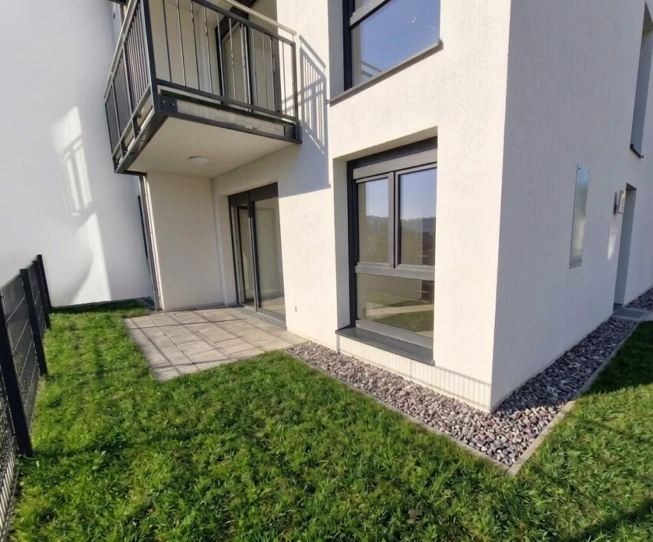 53 m² Wohlfühlwohnung mit 64 m² Eigengarten - Titelbild