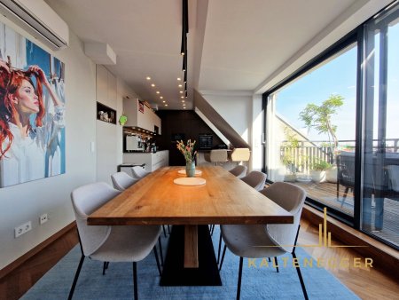 Essplatz vor der Küche mit Ausgang auf die Terrasse, Wohnküche ca. 33,30 m²