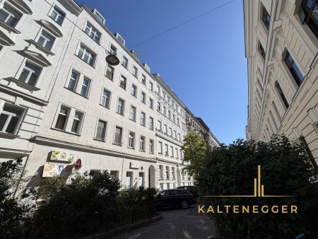 Gründerzeit-Zinshaus beim Augarten mit ca. 40% Leerstand und DG Ausbaukonzept