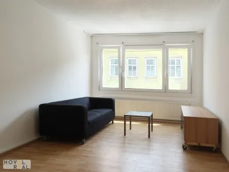 Attraktive 2-Zimmer-Wohnung mit Lift in bester Lage nahe Schloss Schönbrunn