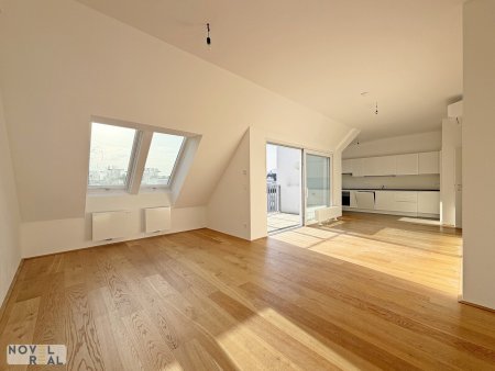 Neuwertige 3-Zimmer DG-Wohnung mit Klimaanlage in 1050 Wien